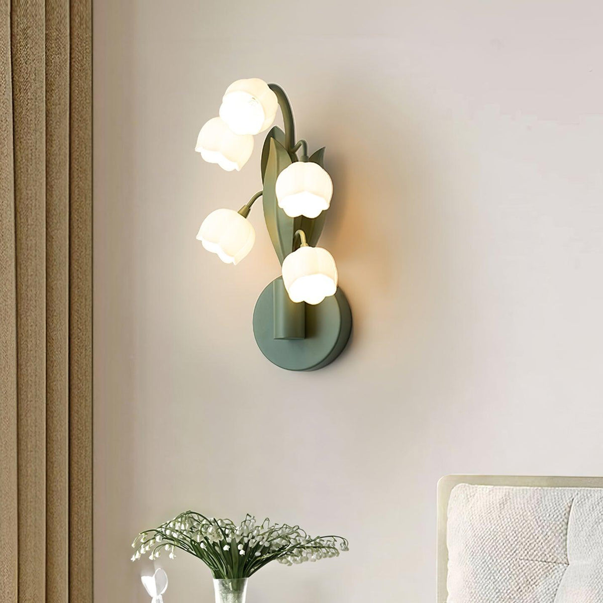 Orchid-Inspired Decorative Sconce with Adjustable Color Lighting for Bedroom Living Room Bathroom Modern Nature Accent Wall Mount Metal Fixt