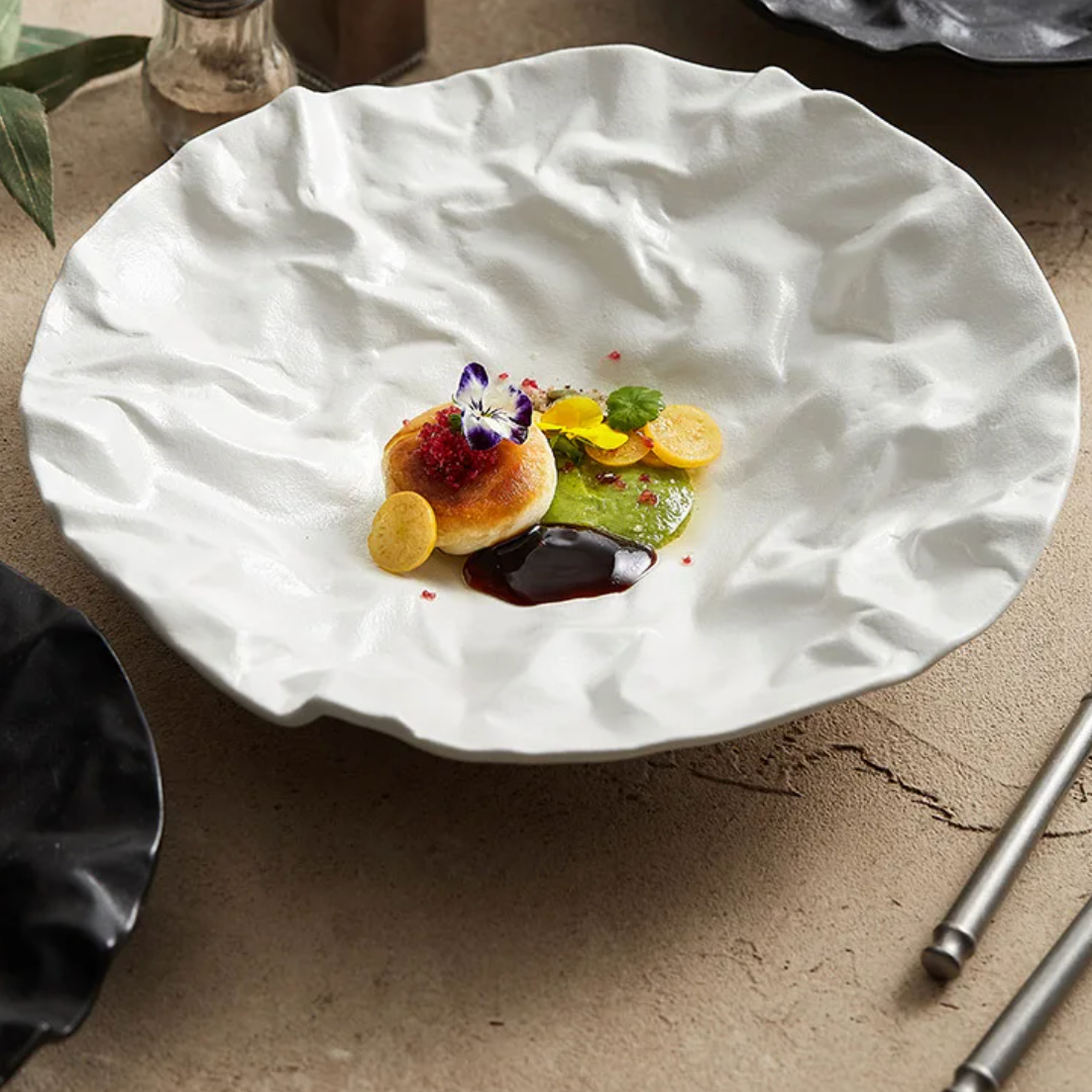 Handcrafted Ceramic Dining Bowl with Ocean-Inspired Texture for Salads Soups Fruit Centerpiece Home Kitchen Tableware Decor
