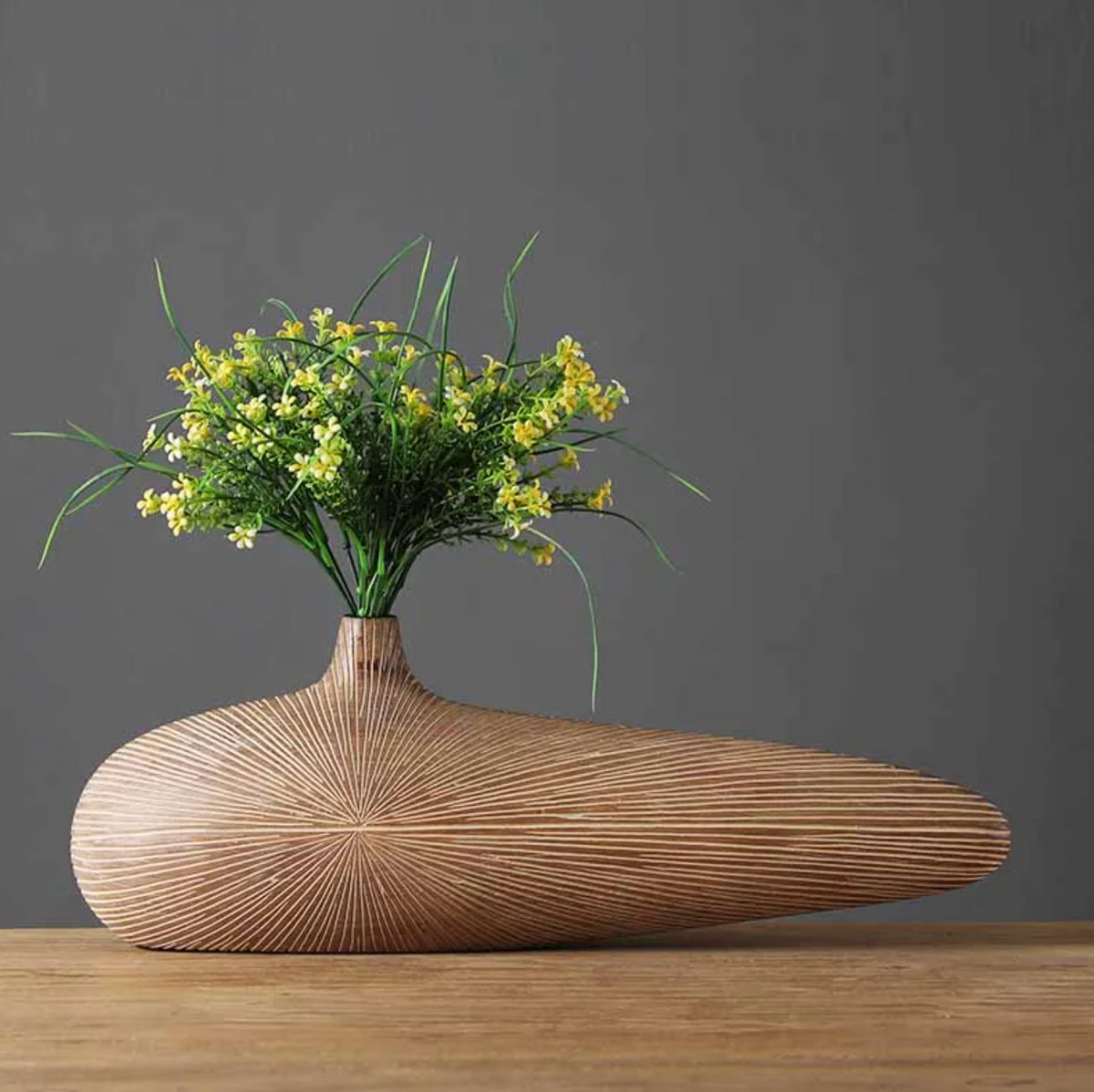 Sculptural Faux-Wood Vase for Floral Displays & Statement Décor, Medium 14 in & Large 20 in, Textured Organic Design for Living Room, Bedroo