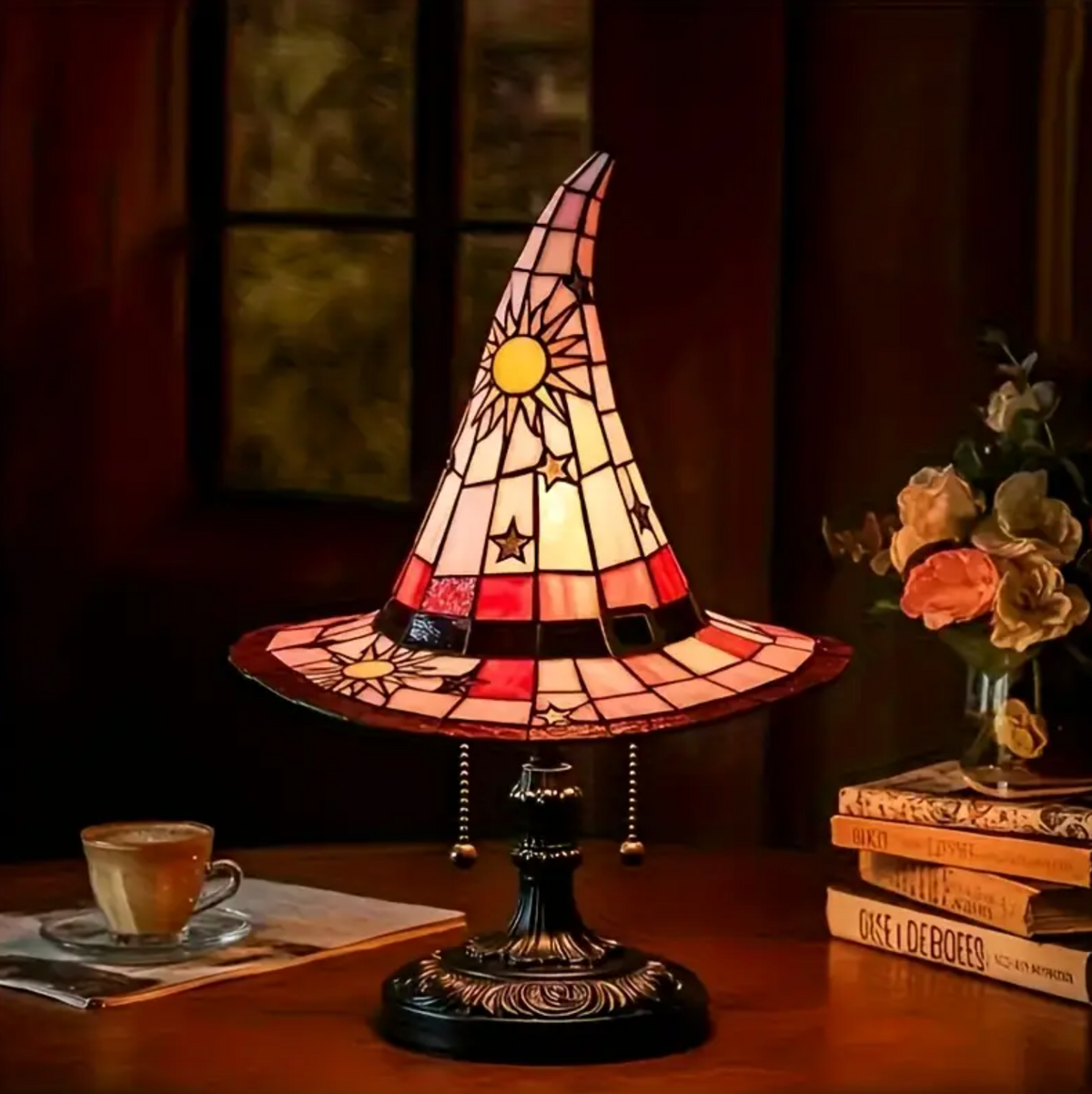 MystiHat™ – Enchanted Glow Lamp