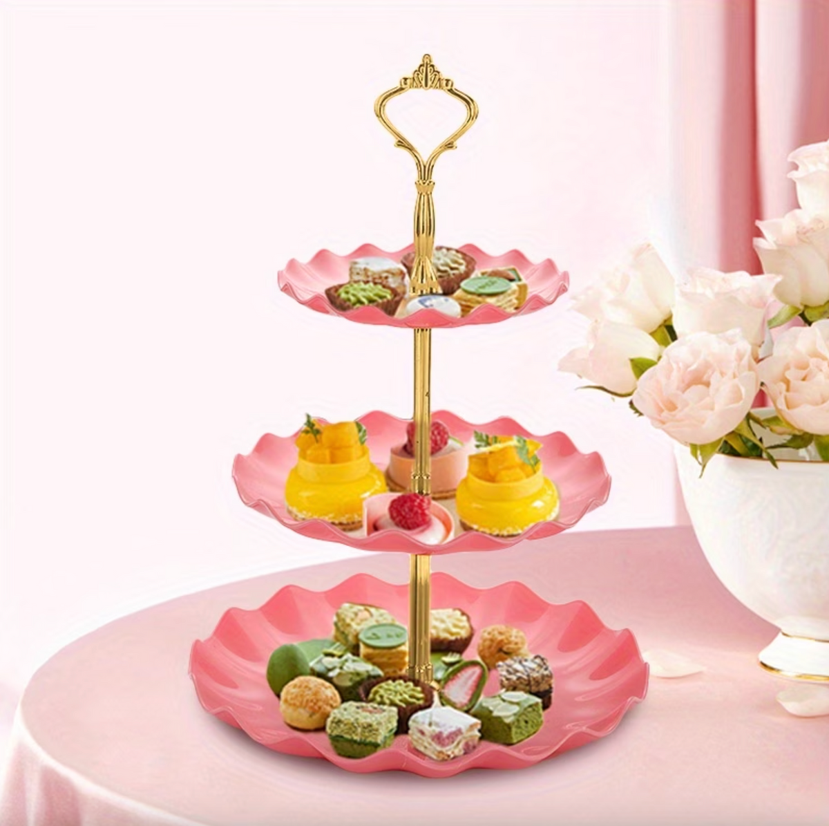 Servéa™ – Elegant Tiered Serving Stand