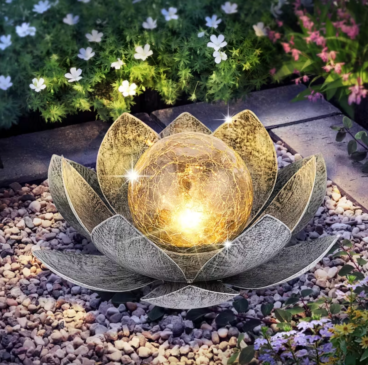 MoonBloom™ – Solar Lotus Light