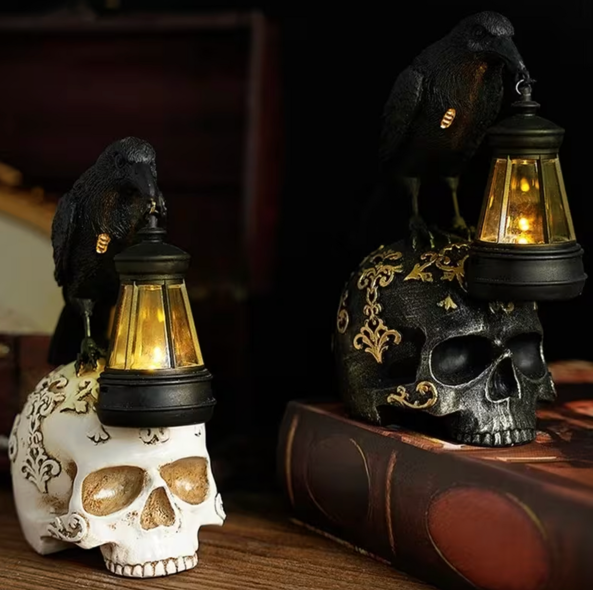 Gravewing™ – Raven Skull Lantern