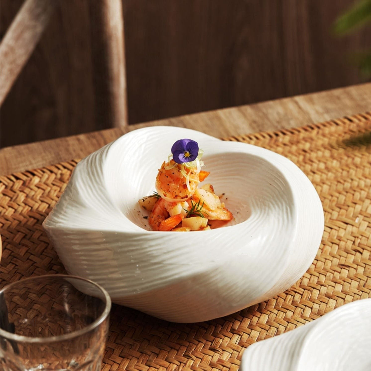 White Ceramic Dinnerware Bowl 10 Inch Spiral Textured Porcelain Dish for Salads Pasta Sides Family Dinners Parties Modern Table Décor
