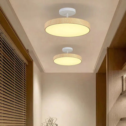 Round LED Flush Mount Ceiling Light with Faux Wood Finish – Iron Frame, Integrated Panel, 220-240V – For Bedroom, Living Room, Dining Room