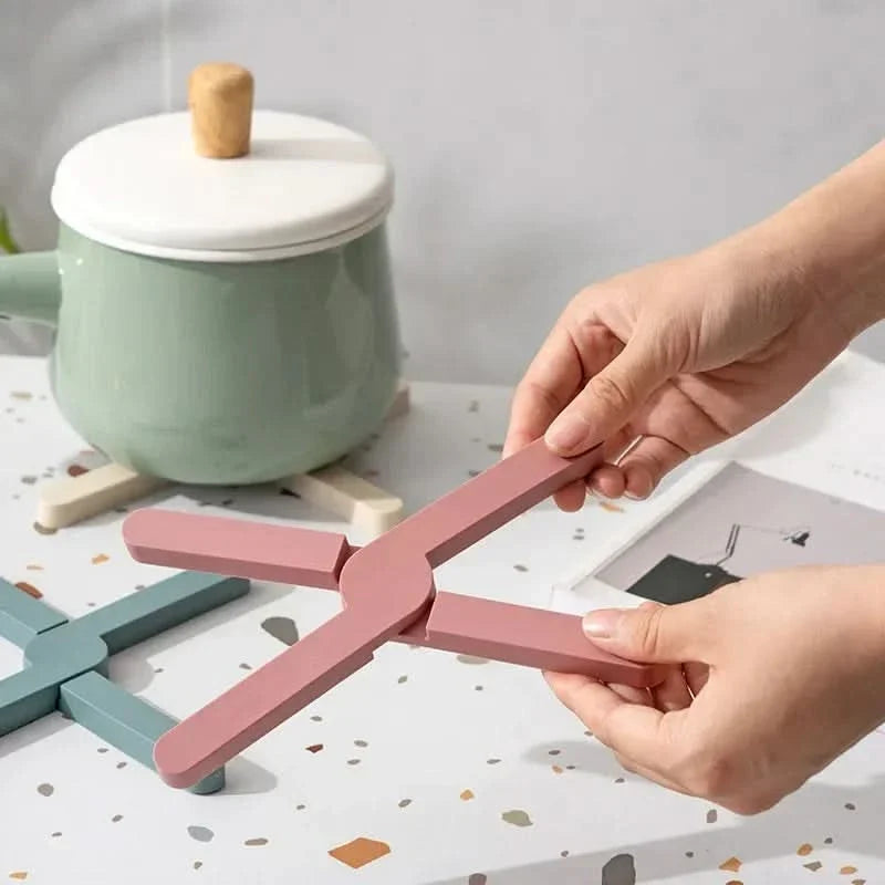 FLEXILIVA – Foldable Heat Pad for Counter & Table Protection