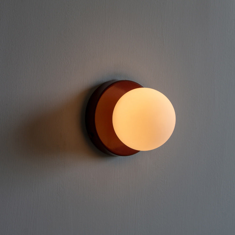 Metal Sconce with Glass Dome – Compact 4.7-Inch Fixture for Hallways, Bedrooms & Entryways – E26 Base 6W Indoor Accent Lighting – Rust-Proof