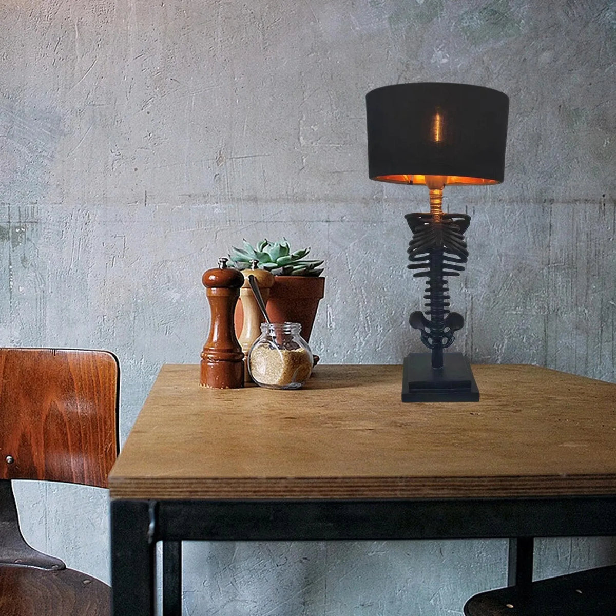 Skeleton Hand Table Lamp Gothic Skull Bedside Light Decorative Bone Art Sculpture Accent Lighting for Bedroom Office Living Room Halloween