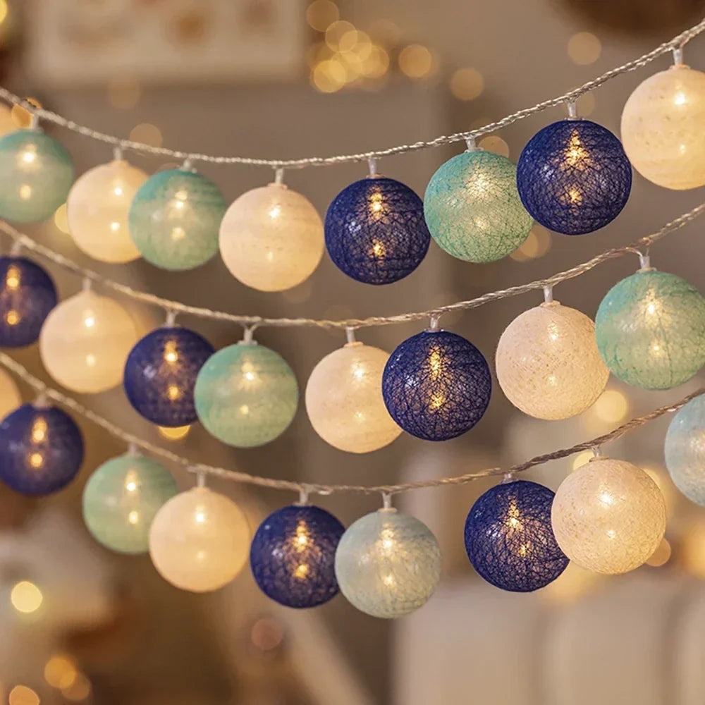 Cotton Ball String Lights LED Garland for Bedroom Living Room Nursery Party Decor USB or Battery Powered Ambient Lighting