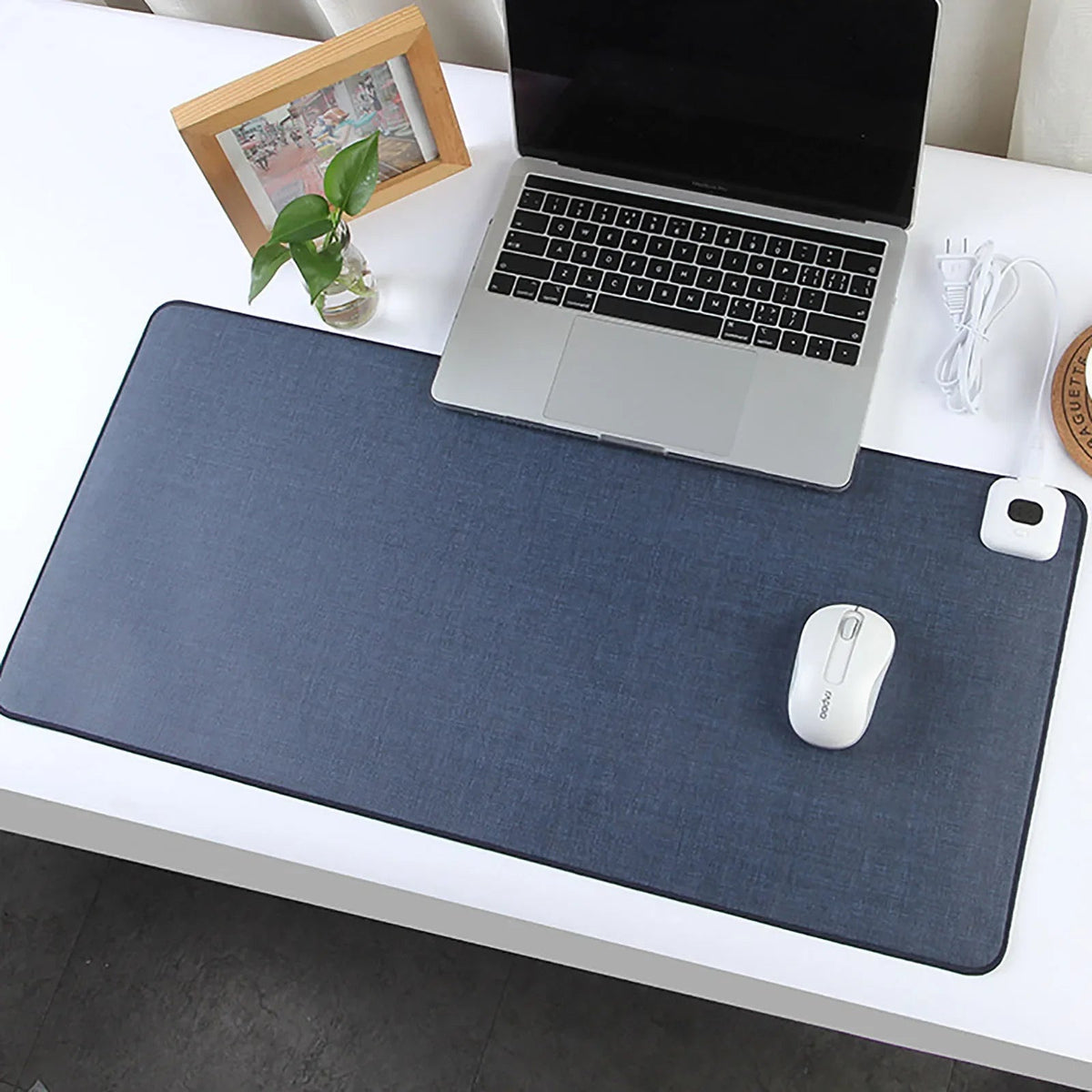 Smart Heated Mouse Pad with Temperature Control for Cozy Comfort | Ideal Winter Accessory