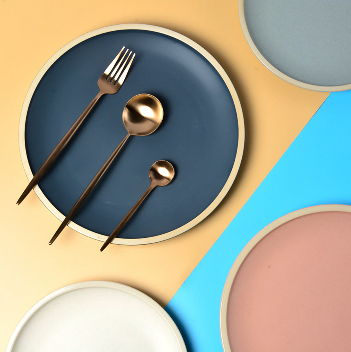 Soho Ceramic Dinner Plates in Pastel Tones with Sesame Dot Pattern – Elegant Stoneware for Everyday Dining