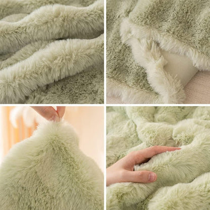 Ravine Faux Fur Blanket - Soft Touch, Modern Design