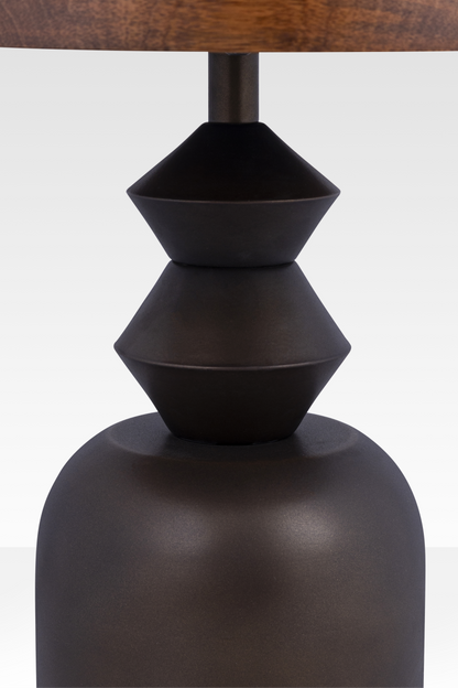 Stylish End Table with Solid Mango Wood Top and Hand-Cast Metal Base – Modern Sculptural Design for Living Room