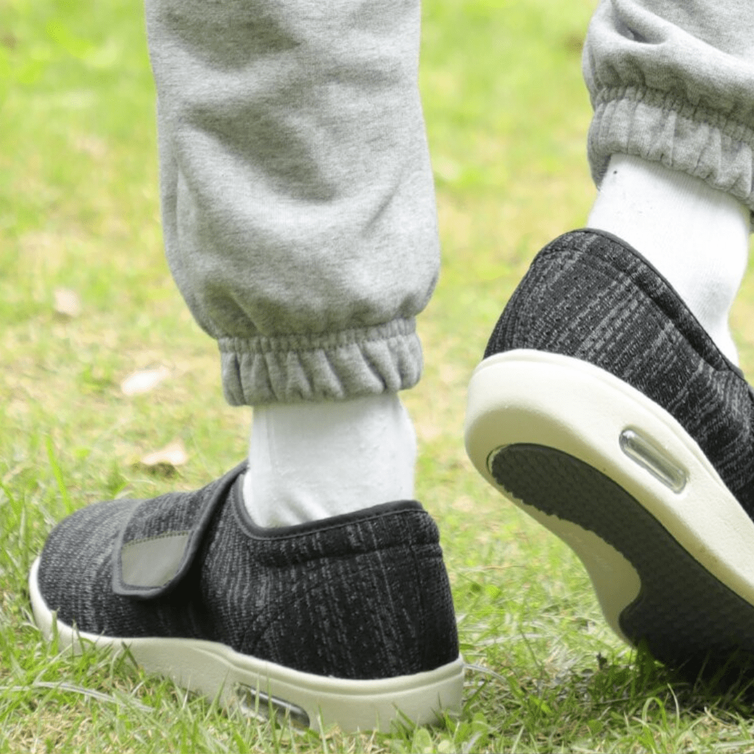 Extra-Wide Adjustable Velcro Shoes for Swollen Feet with Memory Foam Insoles – Breathable Diabetic-Friendly Slip-Resistant Sneakers for