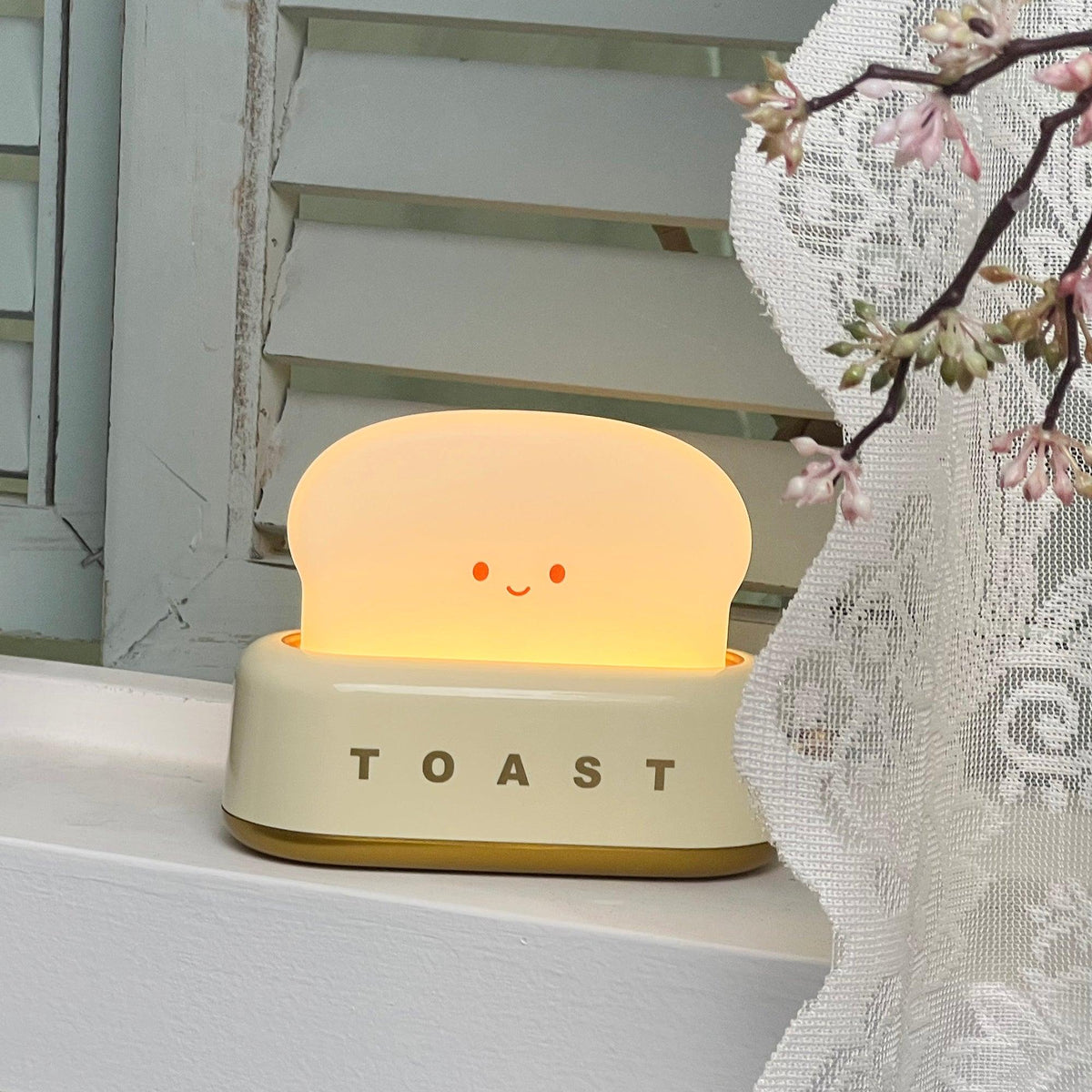 USB-Powered Toaster-Shaped LED Accent Light with Dimmer – 5.3 in Retro Desktop Lamp for Bedroom Nightstand Desk Office Dorm – Warm White Glo
