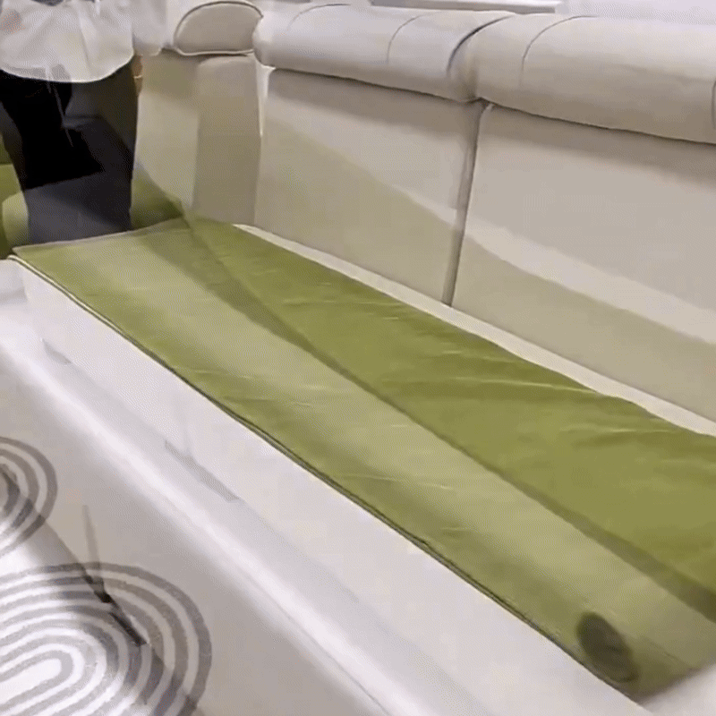 PawGuard – Eco-Friendly Scratch Protection Sofa Cover