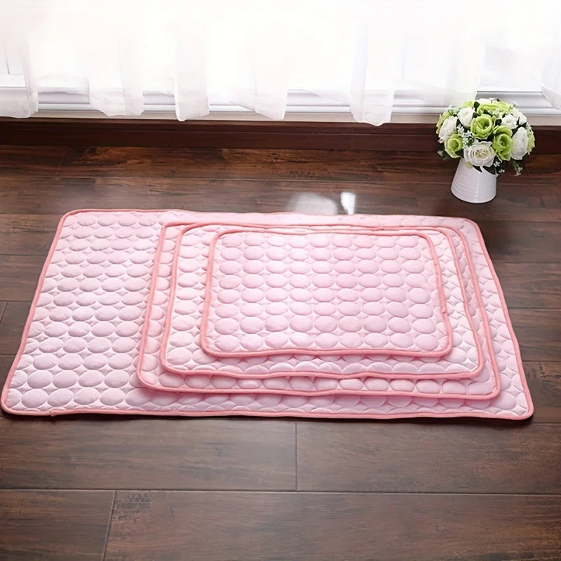 Self-Cooling Pet Mat for Dogs & Cats – Breathable Summer Pad for Instant Heat Relief