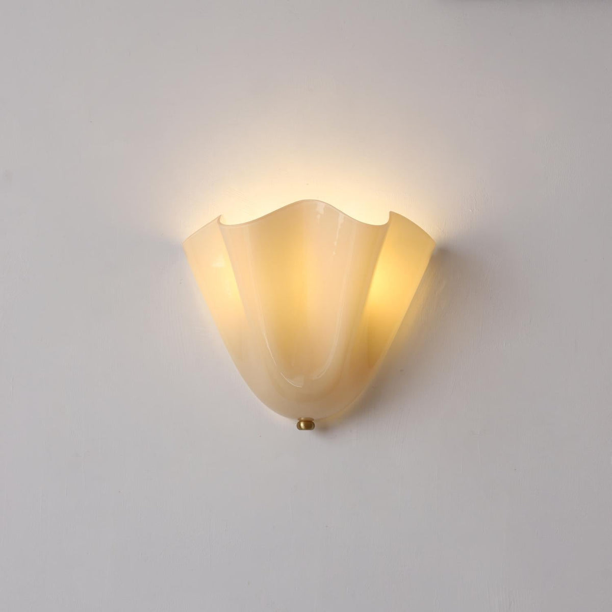 Dual-Socket Sconce Light with Textured Glass Shade in Warm Tones for Entryways & Powder Rooms