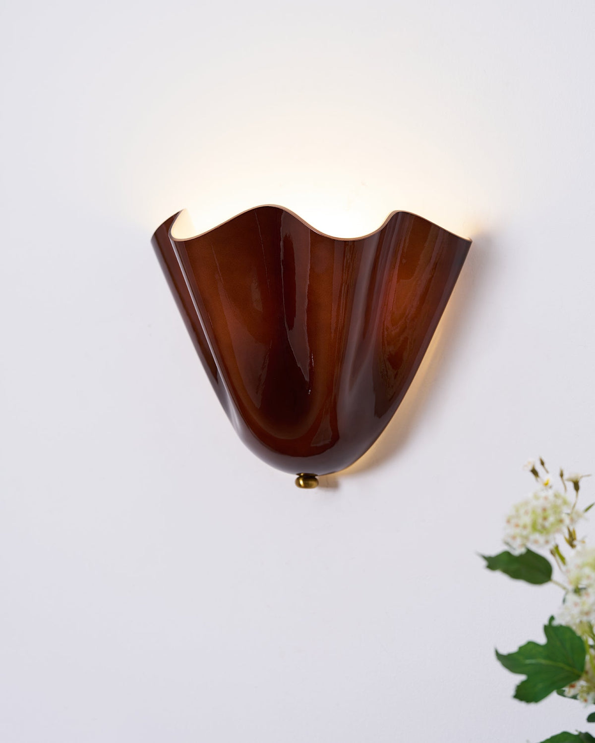 Curved Petal Glass Wall Sconce with Metal Accent for Bedroom, Hallway & Living Room – G9 LED Hardwired Modern Ambient Light Fixture