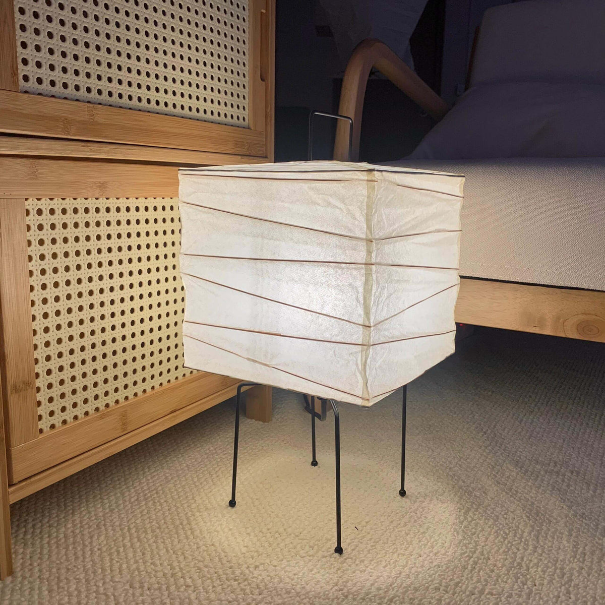 Geometric Paper Cube Lamp with Wire Stand for Bedroom Desk Nightstand Living Room Office Handcrafted Ambient Lighting Minimalist Accent 9×15