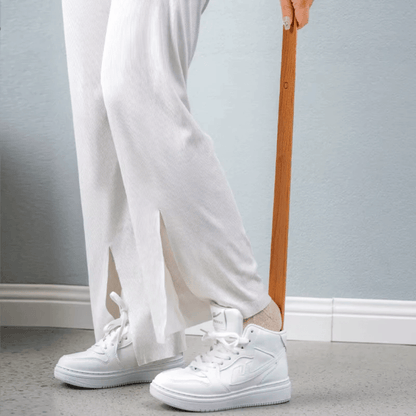Wesley Long Handled Shoehorn - Beech Wood, Magnetic Wall Mount