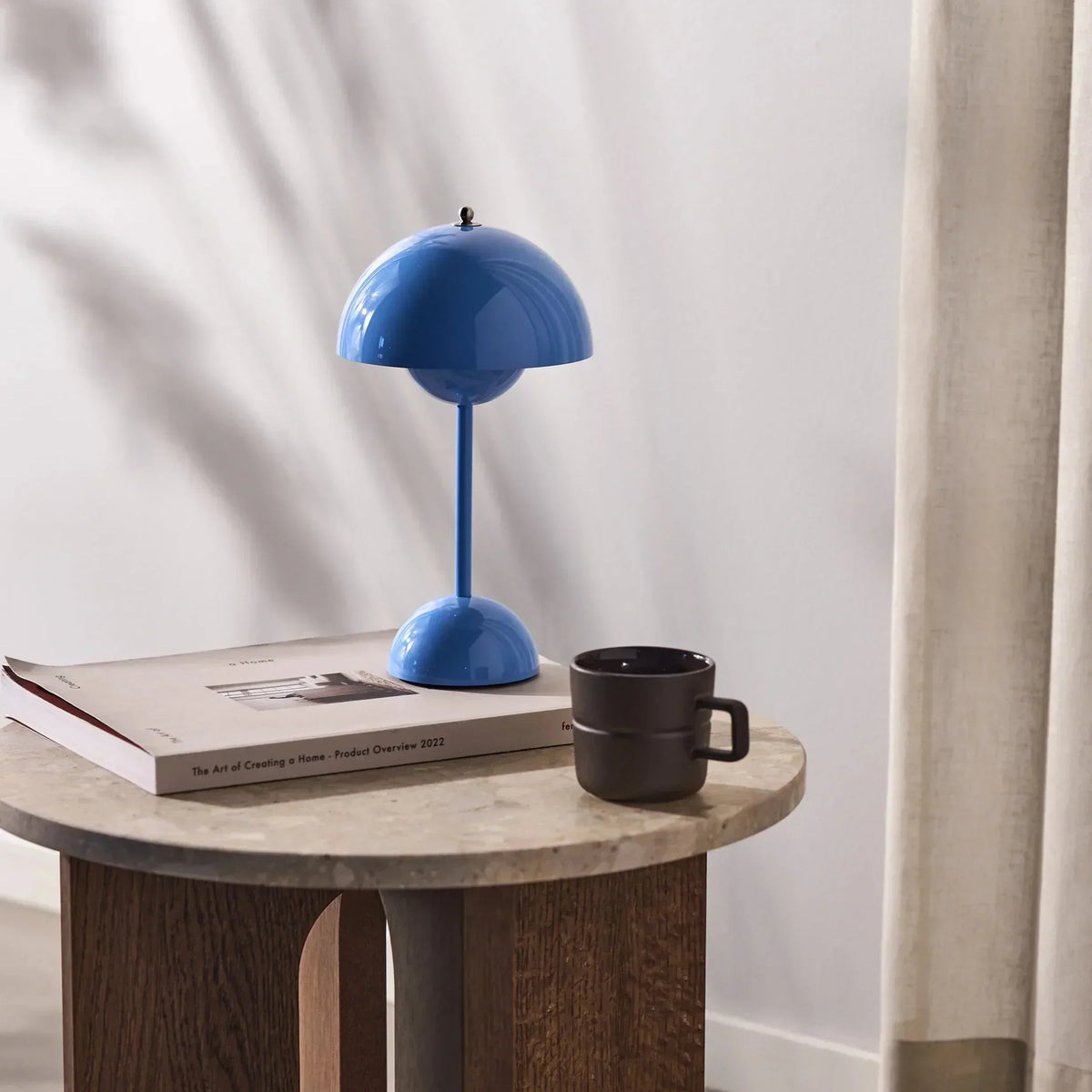 Portable Rechargeable LED Mushroom Lamp — Cordless Nightstand Light with 2000mAh Battery, Warm 3000K Glow for Bedroom, Living Room & Home Of