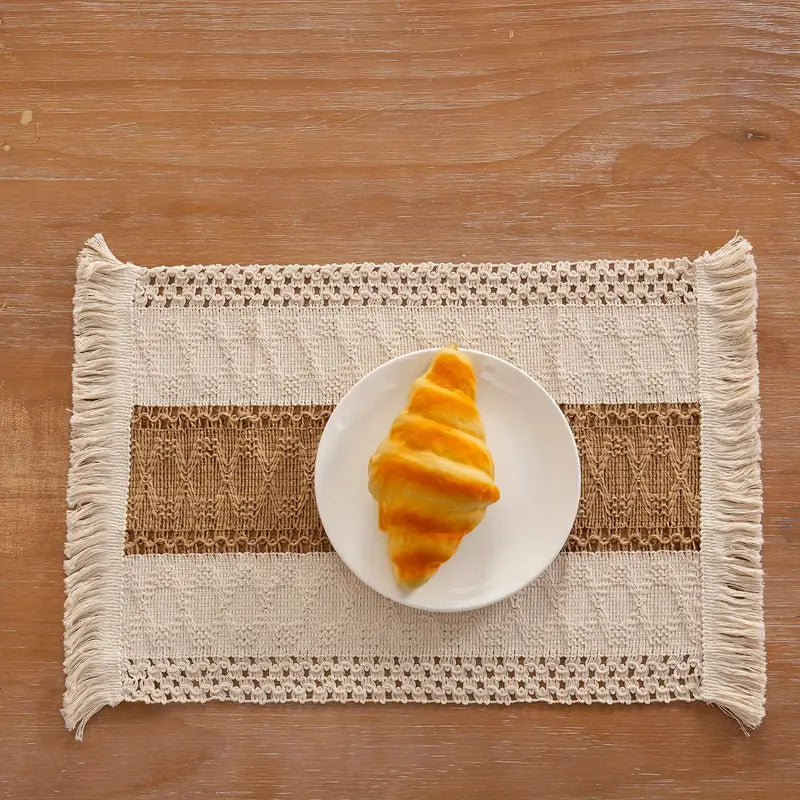 Woven Placemats Set – Boho Cotton and Jute Table Mats with Fringe for Dining Table Protection