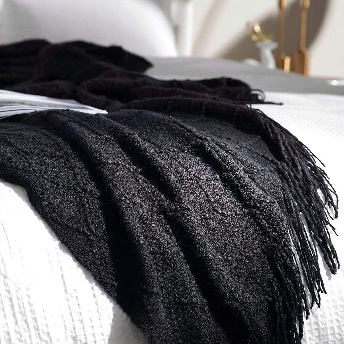 Tassora - Decorative Boho Throw Blanket