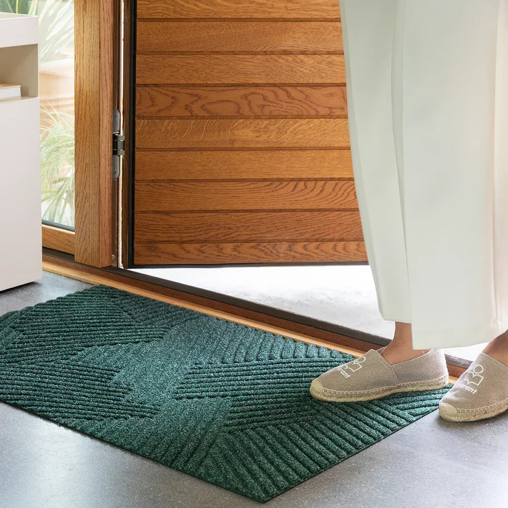 Non-Slip Indoor Outdoor Door Mat | Dirt Trapper Entryway Rug for Home & Patio | Heavy Duty Entrance Floor Mat