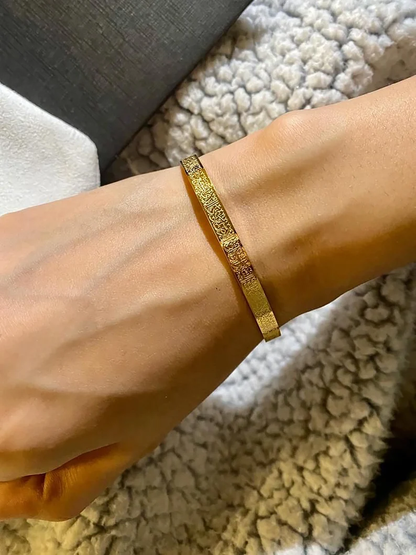 Ayatul Kursi Engraved Cuff Bracelet Stainless Steel Adjustable Bangle Islamic Verse Script Jewelry for Women Men Faith Spiritual Gift