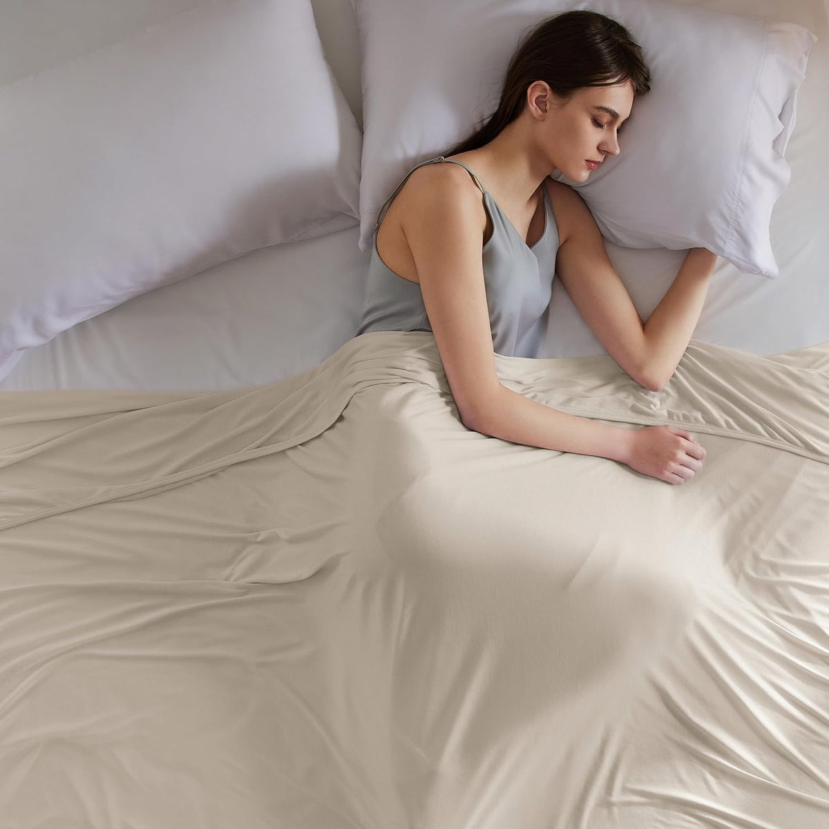 Cozy Comfort | Summer Cooling Blanket for Hot Sleepers with Bamboo Rayon | Lightweight Throw for Travel and Outdoor Use