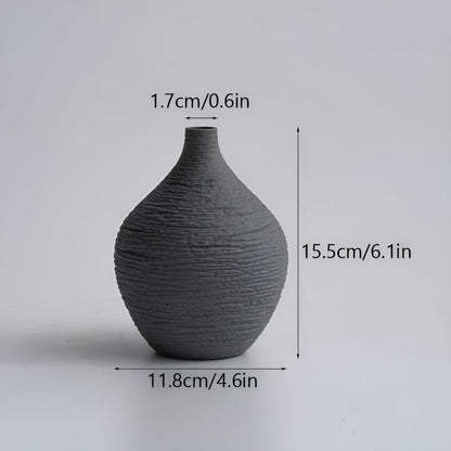 Ceramic Vase for Dried & Fresh Flowers – Nordic Minimalist Home Decor Accent Piece