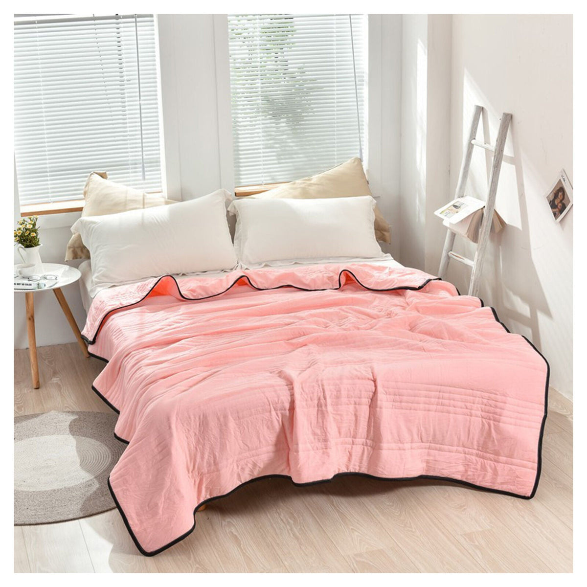 Temperature-Regulating Throw Blanket for Hot Sleepers – Soft Polyester Moisture-Wicking Bedding for Year-Round Comfort in Bedroom, Guest Roo