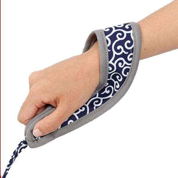 Reflective Cat Harness and Leash Set with Adjustable Vest for Safe Walking, Hiking & Training
