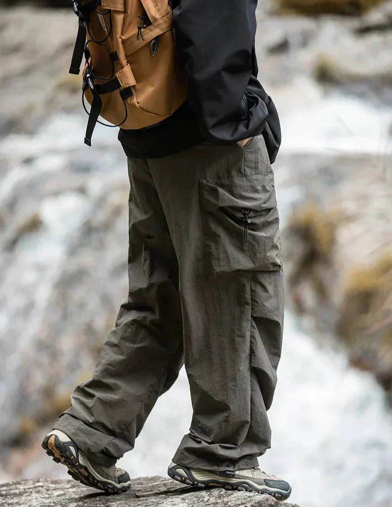 Rain-Ready Cargo Pants for Women – Waterproof Outdoor Trousers with Relaxed Fit for Hiking, Travel & Everyday Wear