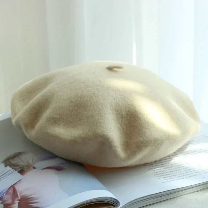 Women's Soft Felt Hat French Style Artist Cap Stretchy Headwear for Fall Winter Daily Fashion Casual Formal Wear