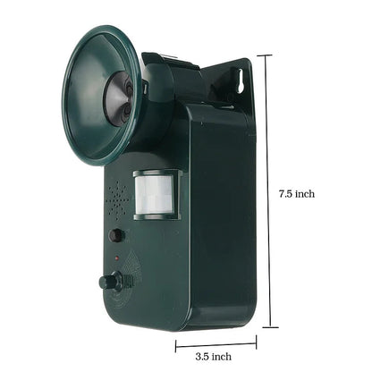Ultrasonic Animal Repeller Outdoor Motion Sensor Pest Deterrent Device Waterproof Yard Protection for Deer Rodents Birds Battery Powered