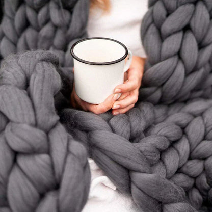 Super Bulky Arm Knitting Yarn 35 oz Merino-Style Wool for Throw Blankets, Cushions & Home Décor Crafts
