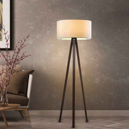 TIMBERLUME – Tripod Floor Lamp for Soft and Inviting Illumination