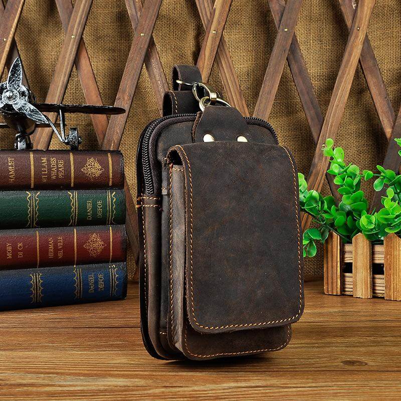 Leather Belt Bag for Men – Adjustable Waist Pack with Zip & Magnetic Closure – Hands-Free Phone & Wallet Organizer for Travel, Work &