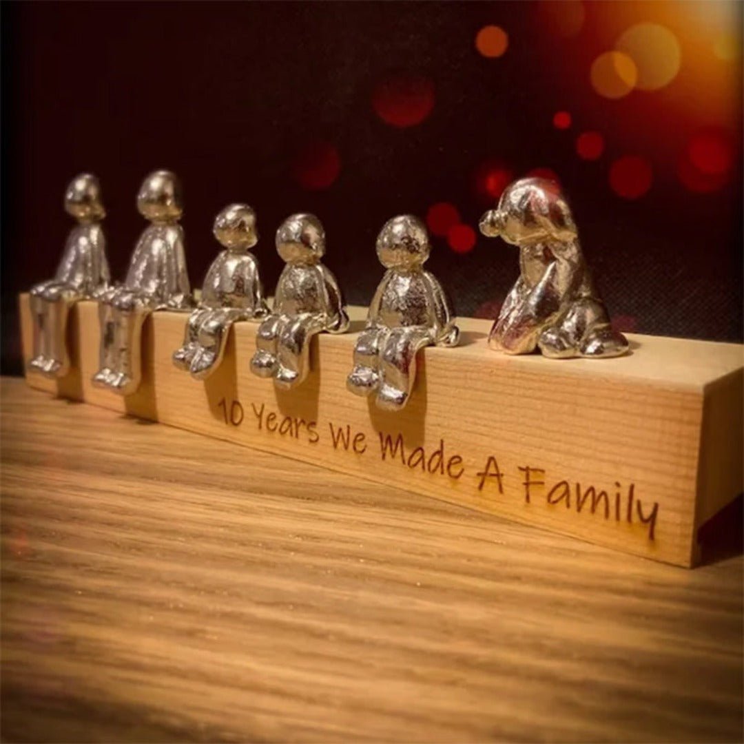 Metal Canine Figurine Silver Glossy Finish Shelf Accent Home Décor Minimalist Interior Piece Bookcase Display Ornament Animal Sculpture Cont
