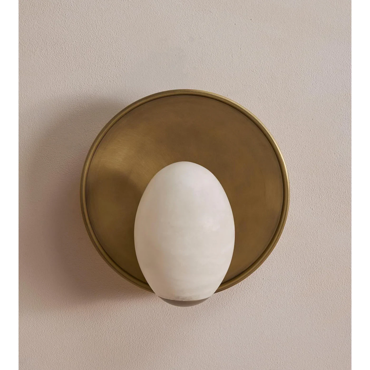 Natural Stone Sconce with Brass Reflector Plate – 14.6 Inch Round Alabaster Fixture for Bedroom, Entryway, Bathroom & Hallway Ambient Lighti