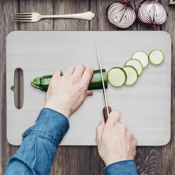 Medical-Grade Titanium Cutting Board – Non-Porous Antibacterial Kitchen Prep Surface for Meat, Vegetables & Fish
