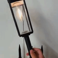 Vintage Solar Pathway Lights with Filament LED Bulb | Elegant Lantern Design for Inviting Garden Glow