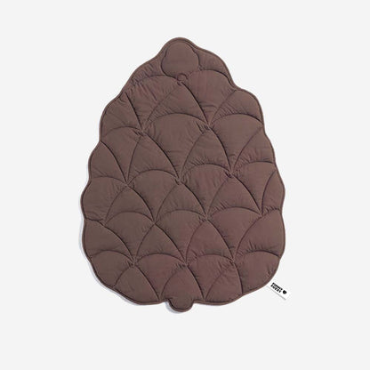 Botanical Leaf-Shaped Pet Throw Blanket - Soft Cotton-Polyester Cover for Dogs & Cats - Machine Washable Couch Protector & Floor Mat for