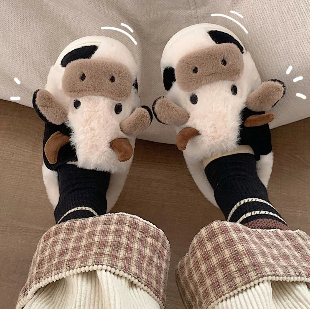 Women's Plush Cow House Slippers with Non-Slip Sole – Cozy Animal Design Indoor Footwear for Fall & Winter