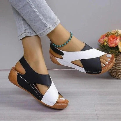 Comfortable Walking Slides with Arch Support and Grip Sole