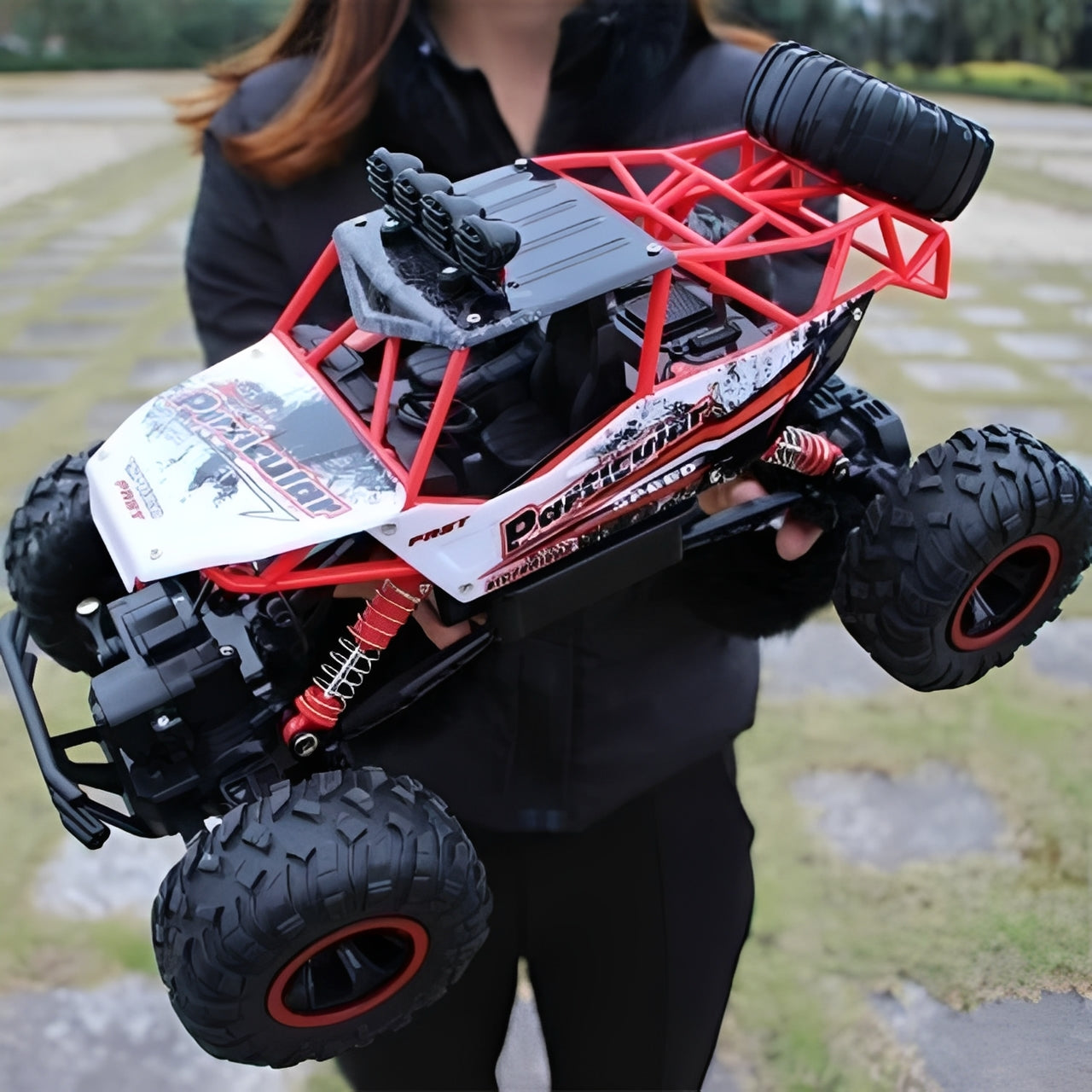 Powerful 4x4 RC Off Road Truck
