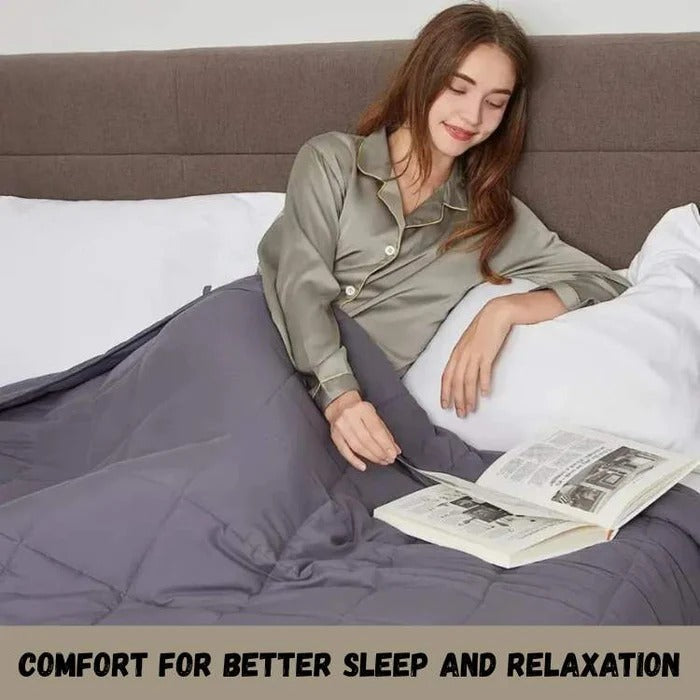 Soft Heavy Blanket with Strong Stitching