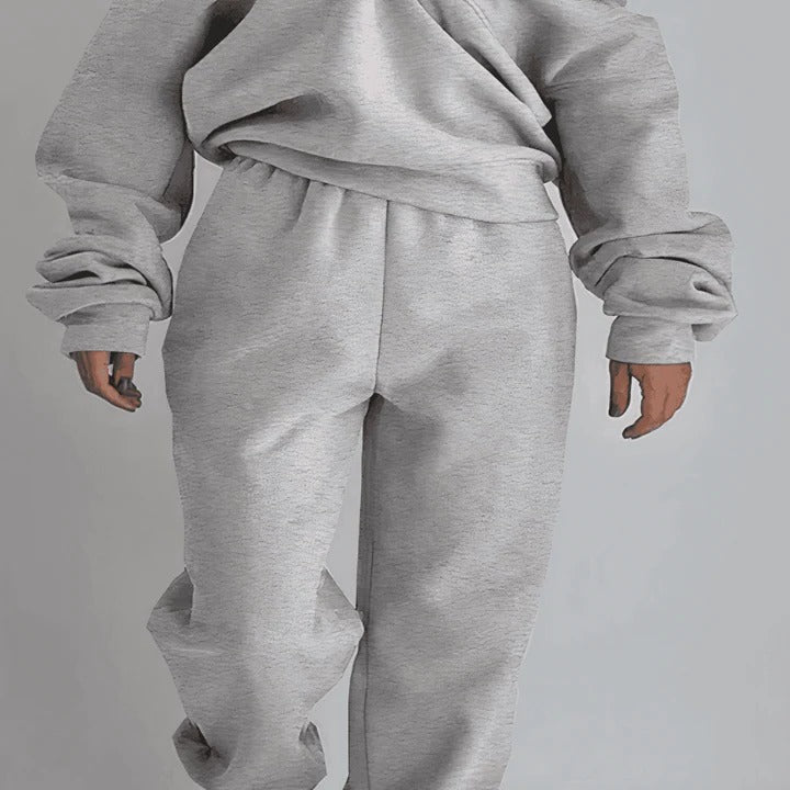 Women's Slim Fit Sports Tracksuit for Gym and Everyday Wear